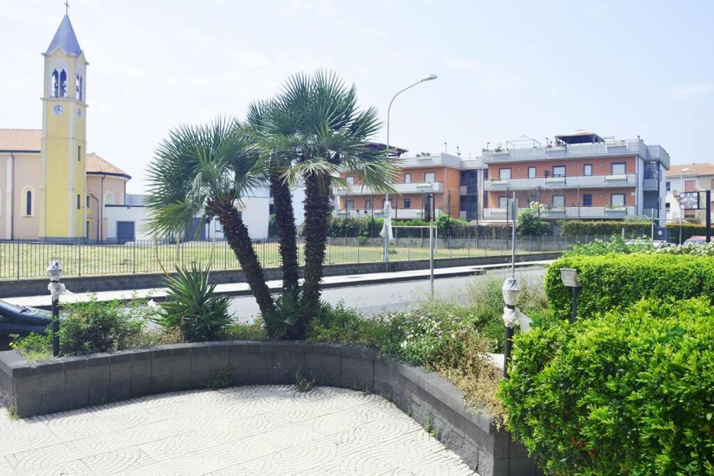 פונדאצ'לו Appartamento Casasolemare Fondachello מראה חיצוני תמונה